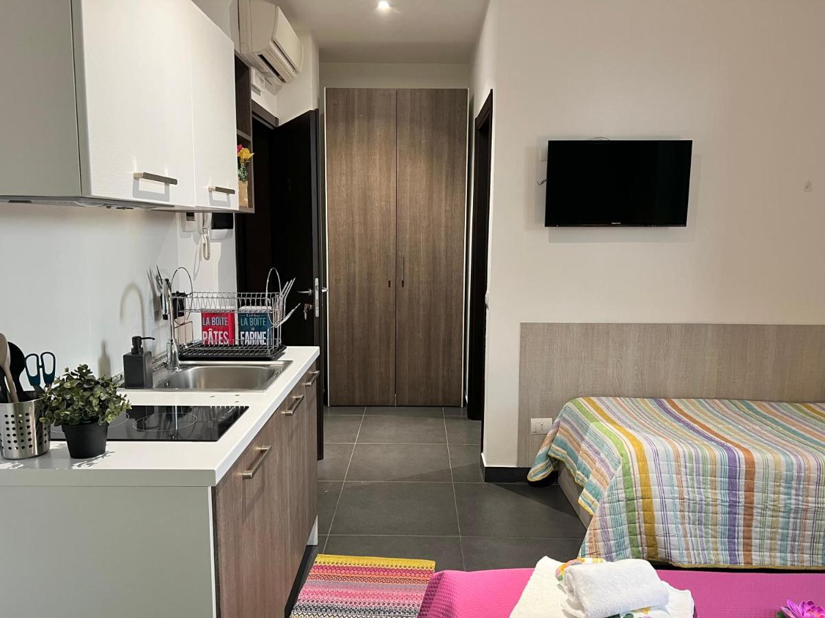 Bnbook Residence Matteotti Νοβάρα Εξωτερικό φωτογραφία