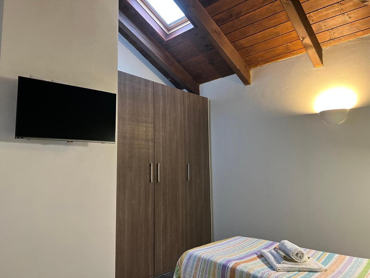 Bnbook Residence Matteotti Νοβάρα Εξωτερικό φωτογραφία