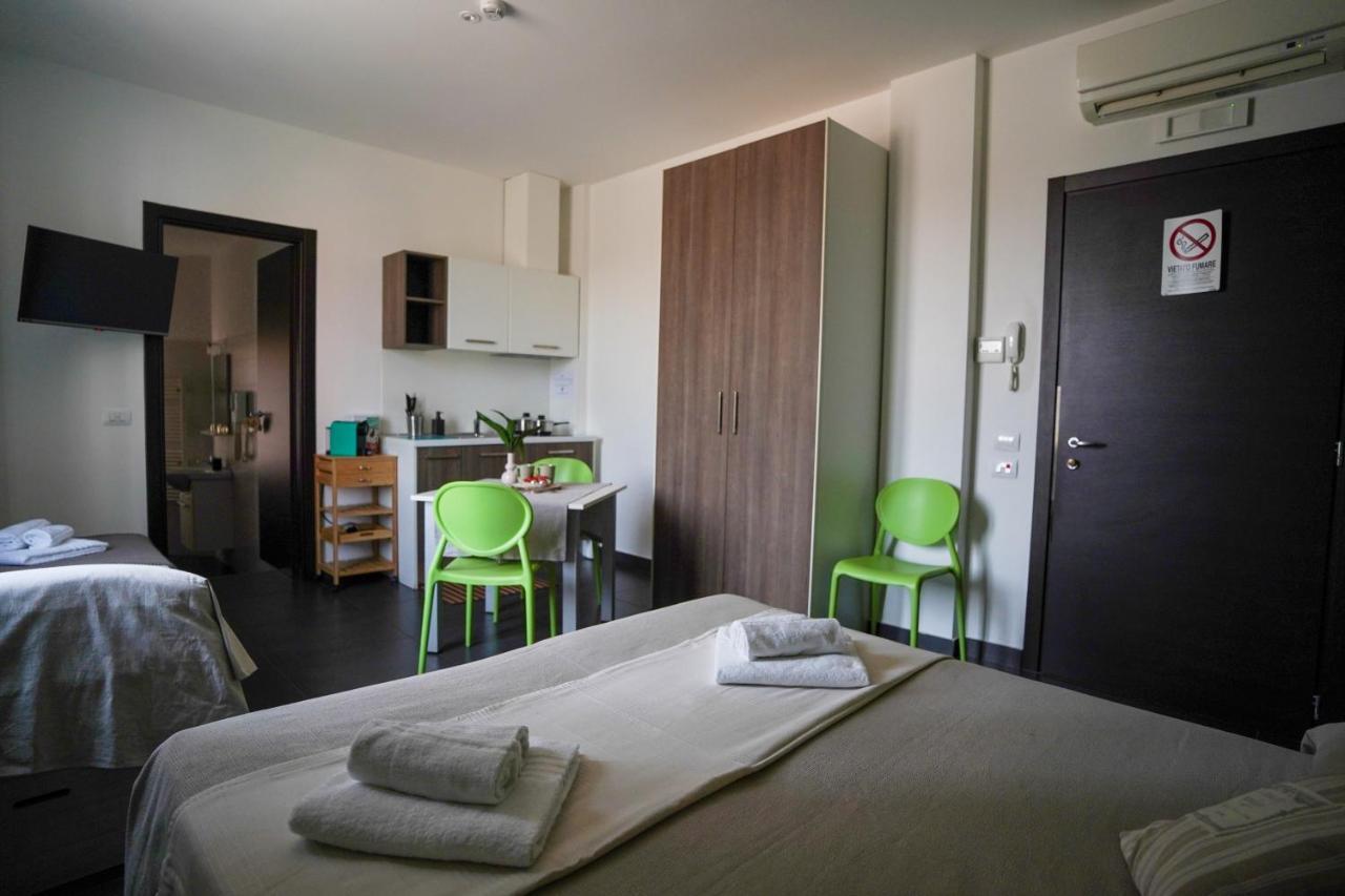 Bnbook Residence Matteotti Νοβάρα Εξωτερικό φωτογραφία